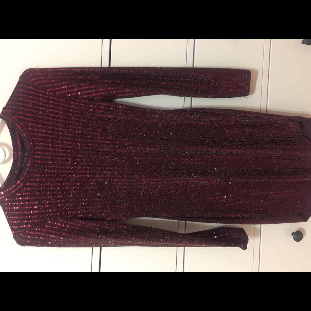 Beautiful sparkling skin right dress